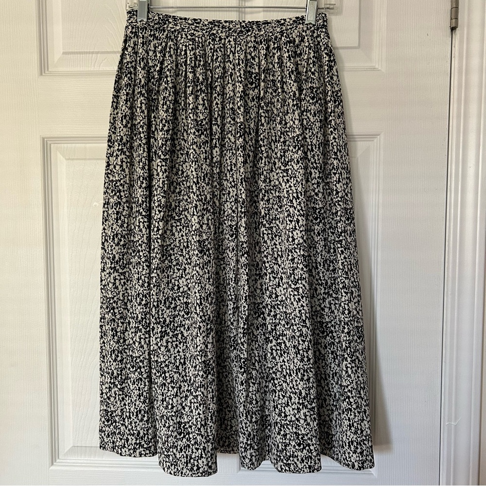 Vintage Black and White Midi Skirt